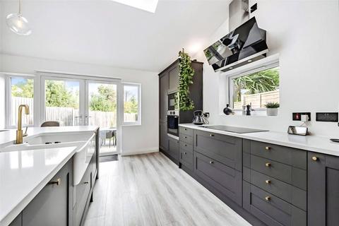 undefined, Little Heath Road, Bexleyheath
