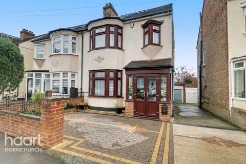5 bedroom semi-detached house for sale, Edison Avenue, Hornchurch