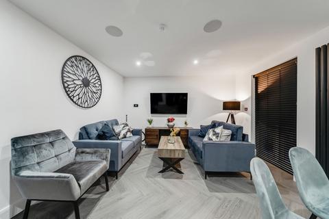 6 bedroom house to rent, Esher Road, Liverpool L6