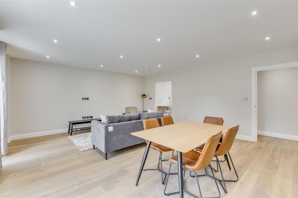 Purley Avenue 60 A Flat 4-27.jpg