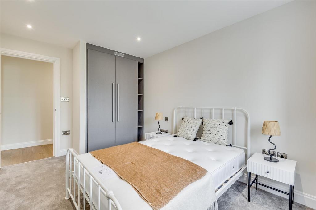 Purley Avenue 60 A Flat 4-10.jpg