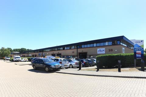 Warehouse to rent, Newton Rd Crawley RH10 9TU