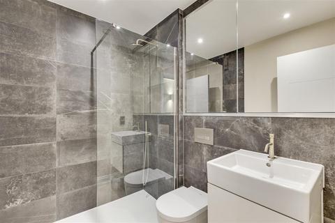 2 bedroom apartment to rent, PURLEY AVENUE, CRICKLEWOOD, NW2