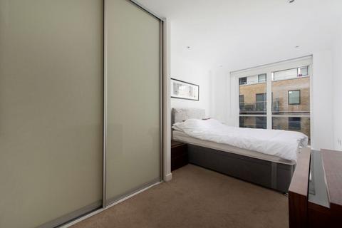 2 bedroom flat to rent, Yeo Street, London E3