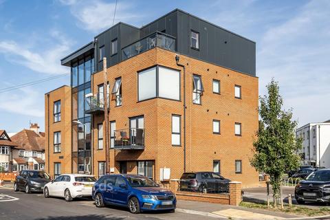 2 bedroom apartment for sale, Clarence Road, Herne Bay, Kent