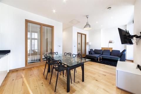 2 bedroom apartment to rent, Grainger Street, City Centre - NE1