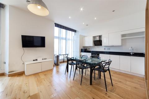 2 bedroom apartment to rent, Grainger Street, City Centre - NE1
