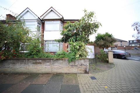 Stirling Road, London