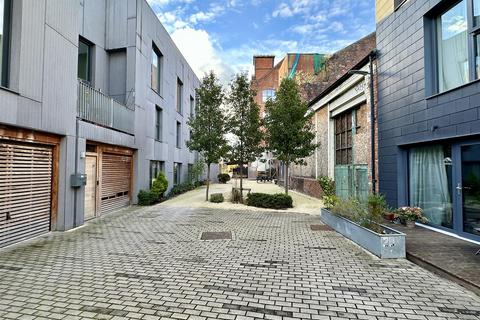 2 bedroom duplex to rent, Little Kelham, Sheffield