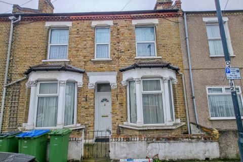 38 Reidhaven Road, London, SE18 1BU