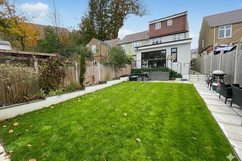 undefined, Devon Road, Luton, Bedfordshire, LU2 0RH