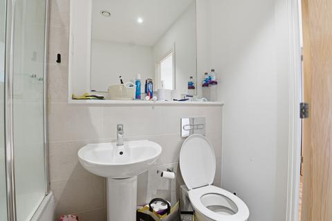 undefined, Gillingham Gate Road, Chatham ME4