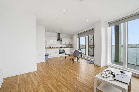 2 bedroom flat for sale, Gillingham Gate Road, Chatham ME4