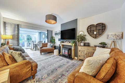4 bedroom semi-detached bungalow for sale, Warrington Road, Paddock Wood, Tonbridge