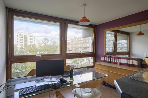 undefined, Ben Jonson House, Barbican, London, EC2Y