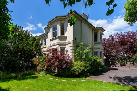 1 bedroom flat for sale, Shelley Road, Worthing BN11
