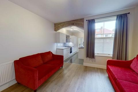 undefined, City Road, Nottingham NG7