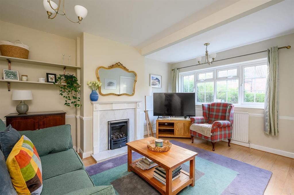 Living room 1