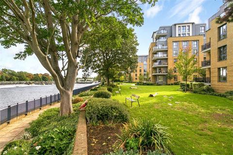 undefined, Pinewood Gardens, Teddington