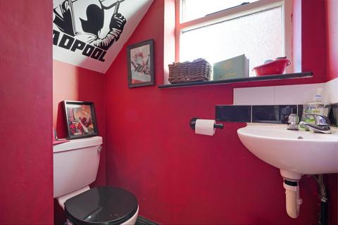 49 Far Lane, Sheffield, S6 4FE