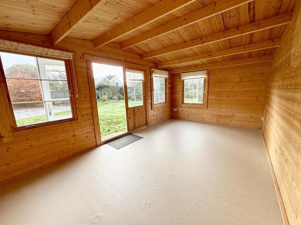 Garden lodge interior