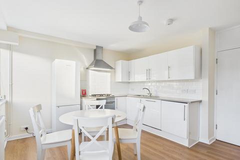 4 bedroom flat to rent, Portland Grove, Stockwell
