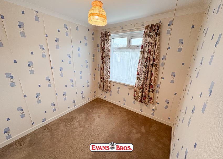 Rear single bedroom 2