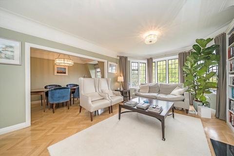 3 bedroom flat for sale, Manor Fields, London SW15