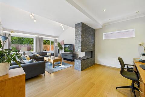 4 bedroom detached house for sale, North Ridge, Whitley Bay