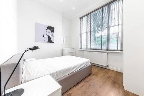 2 bedroom flat for sale, Hammersmith Grove, London W6