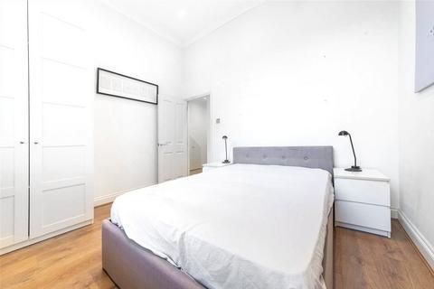 2 bedroom flat for sale, Hammersmith Grove, London W6