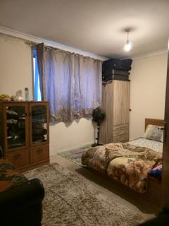 undefined, Boundary Road, Barking IG11
