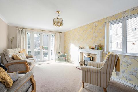 2 bedroom flat for sale, Broadwater, Berkhamsted, HP4