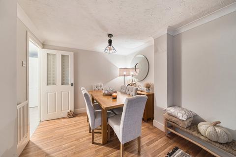 undefined, Coopers Way, Dunstable LU5