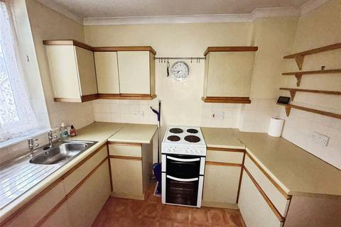 1 bedroom flat for sale, Exeter Road, Devon EX8