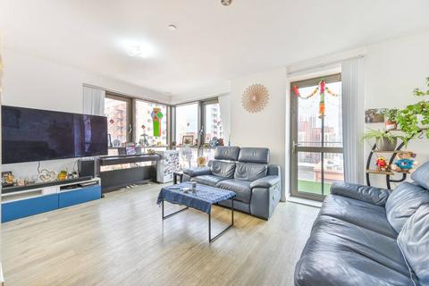 3 bedroom flat for sale, Olympic Way, Wembley Park, Wembley, HA9