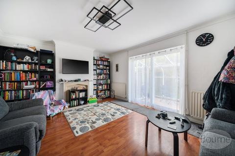 3 bedroom bungalow for sale, Vale Road, Ash Vale GU12