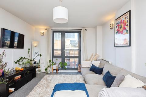 2 bedroom apartment for sale, Collier Street, Manchester M3