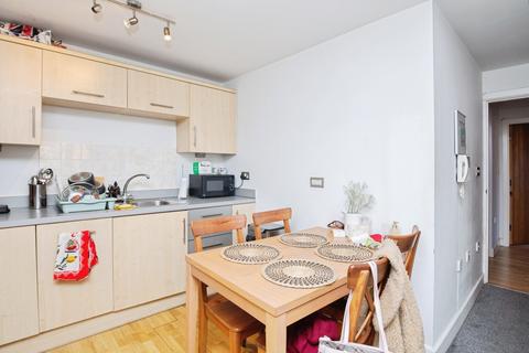 2 bedroom apartment for sale, Collier Street, Manchester M3