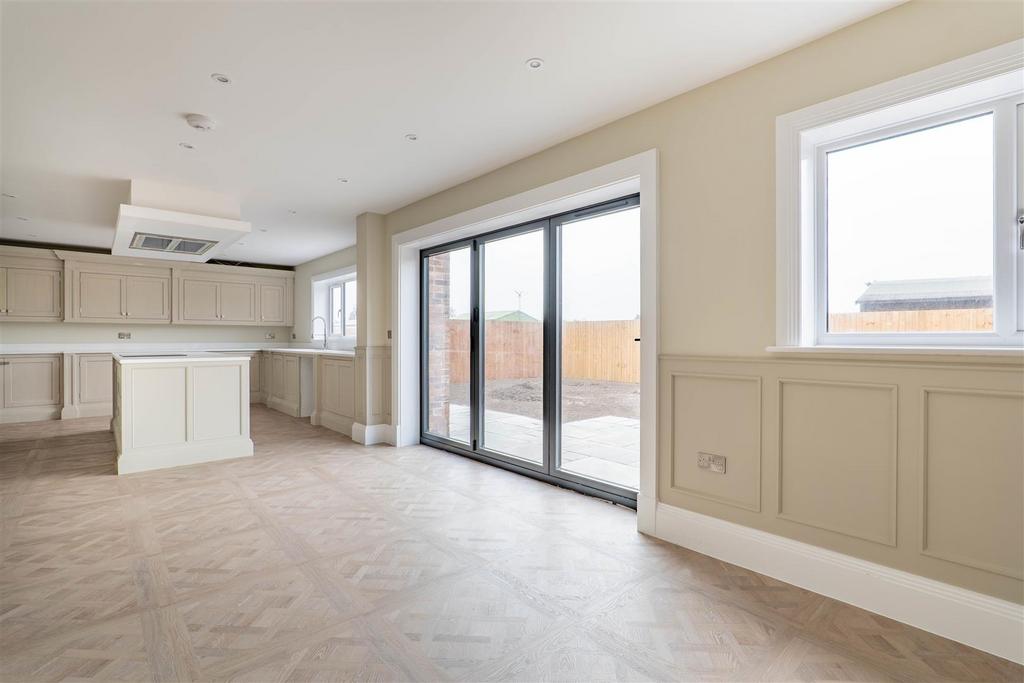 Kitchen/Diner/Snug