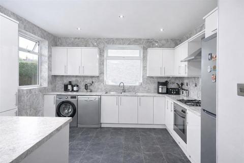 7 bedroom semi-detached house for sale, St. Martins Road, Leeds LS7