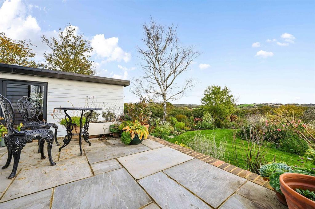 LIDHAM COTTAGE - TN354 LY (31).jpg