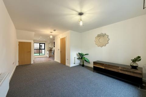 3 bedroom apartment for sale, Hulton Square, Salford M5