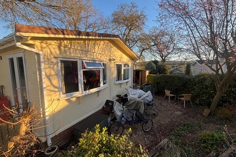 2 bedroom park home for sale, Great Blakenham, Ipswich, Suffolk