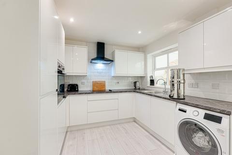 undefined, Ruthven Close, Wickford, SS12