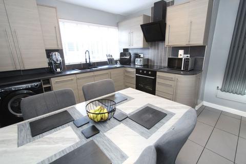undefined, Heath Road, Dudley DY2