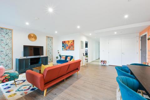 3 bedroom apartment for sale, Effra Gardens, 25 Silvertown Way, London, E16