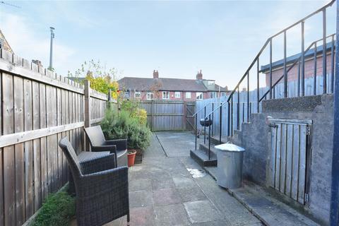 undefined, South Bank Avenue, York
