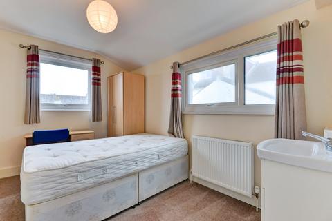 8 bedroom house to rent, Warleigh Road, Brighton BN1