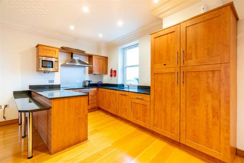2 bedroom apartment to rent, Grainger Street, City Centre, NE1